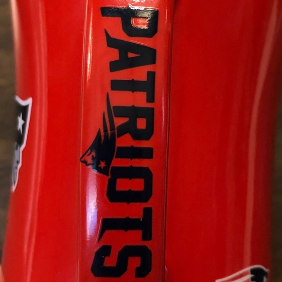 New England Patriots NFL Mocha Mug & Napkins - Picture 7 of 7